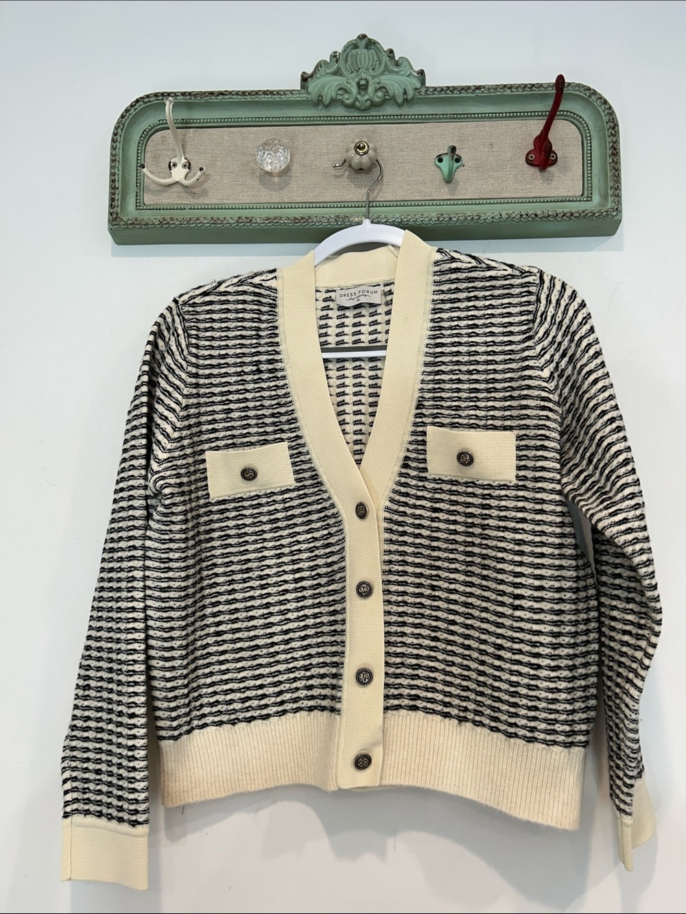 Dress Forum Cream Black stripe Patterned Knit Cardigan wool blend medium women’s